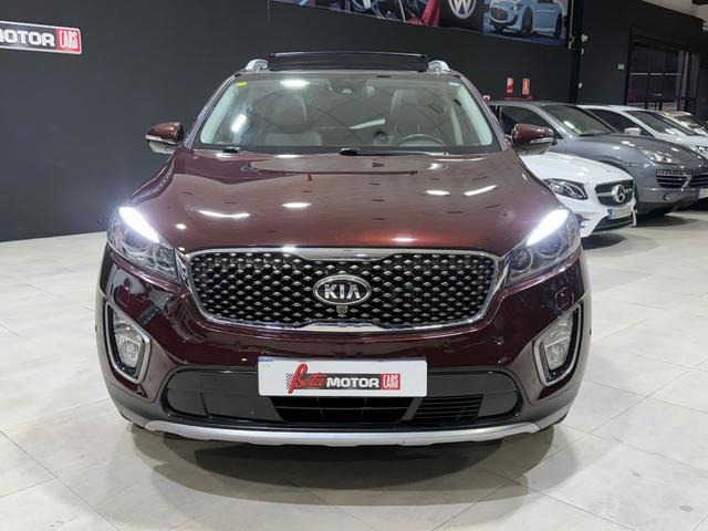 Foto del KIA Sorento 2.2CRDi Emotion 4x4 Aut.
