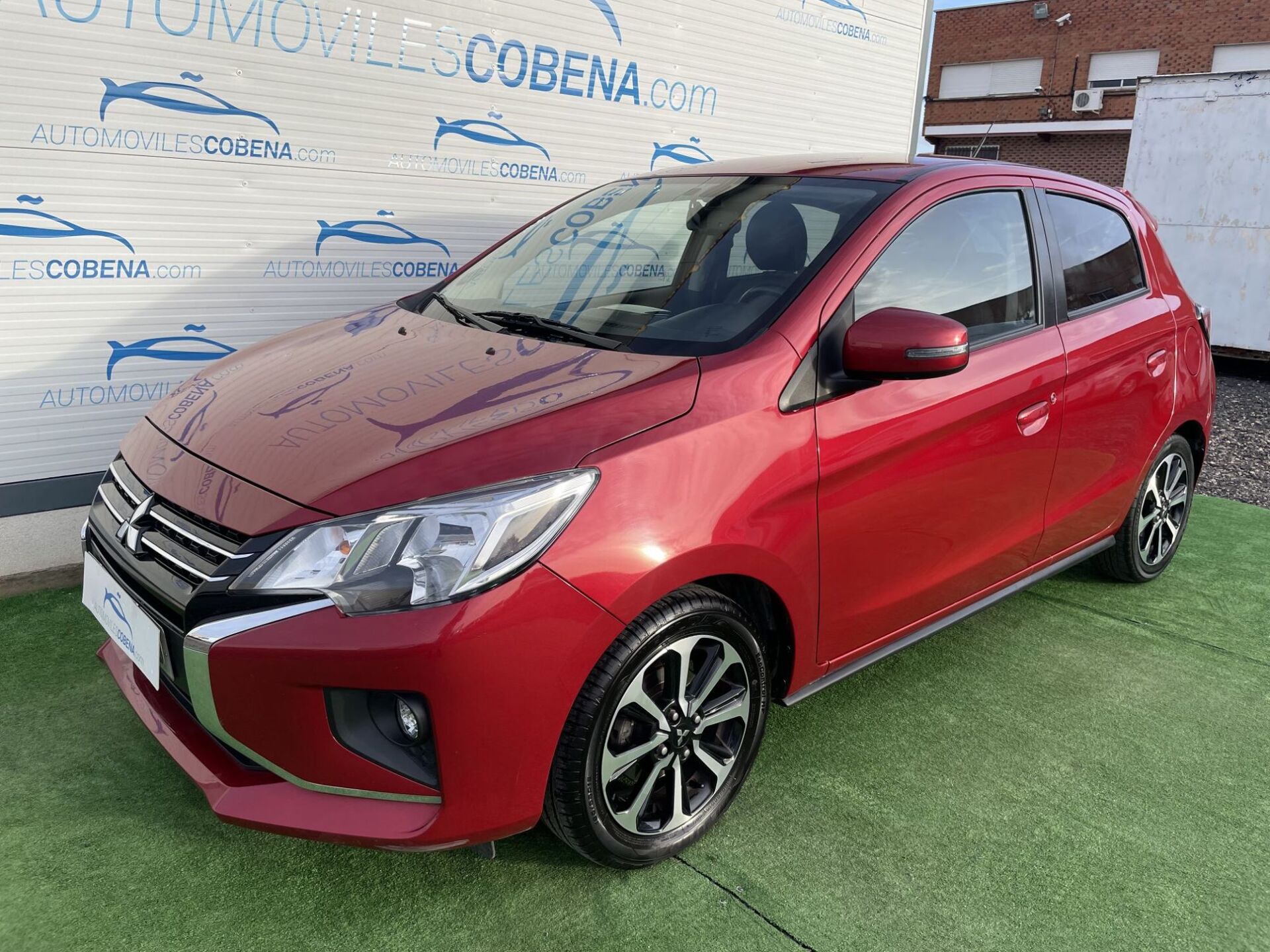 Imagen 3 de MITSUBISHI Space Star