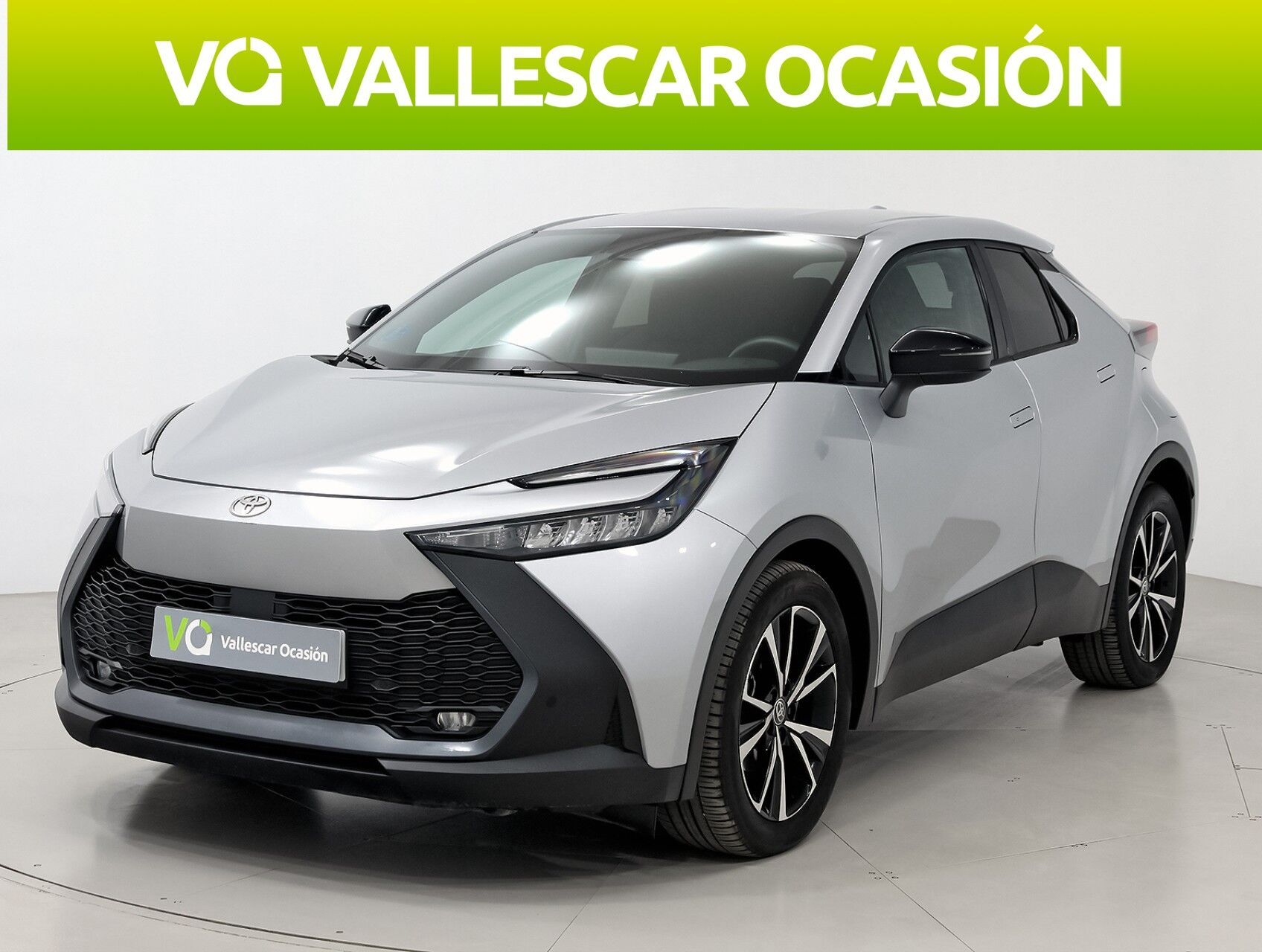TOYOTA C-HR (ADVANCE 1.8 HEV HYBRID 140 CV CVT 5P) en Barcelona