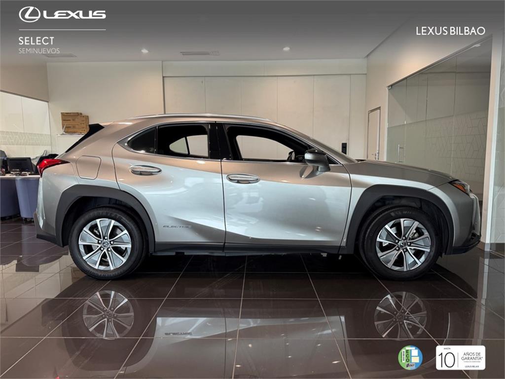 Foto del LEXUS UX 300e Business