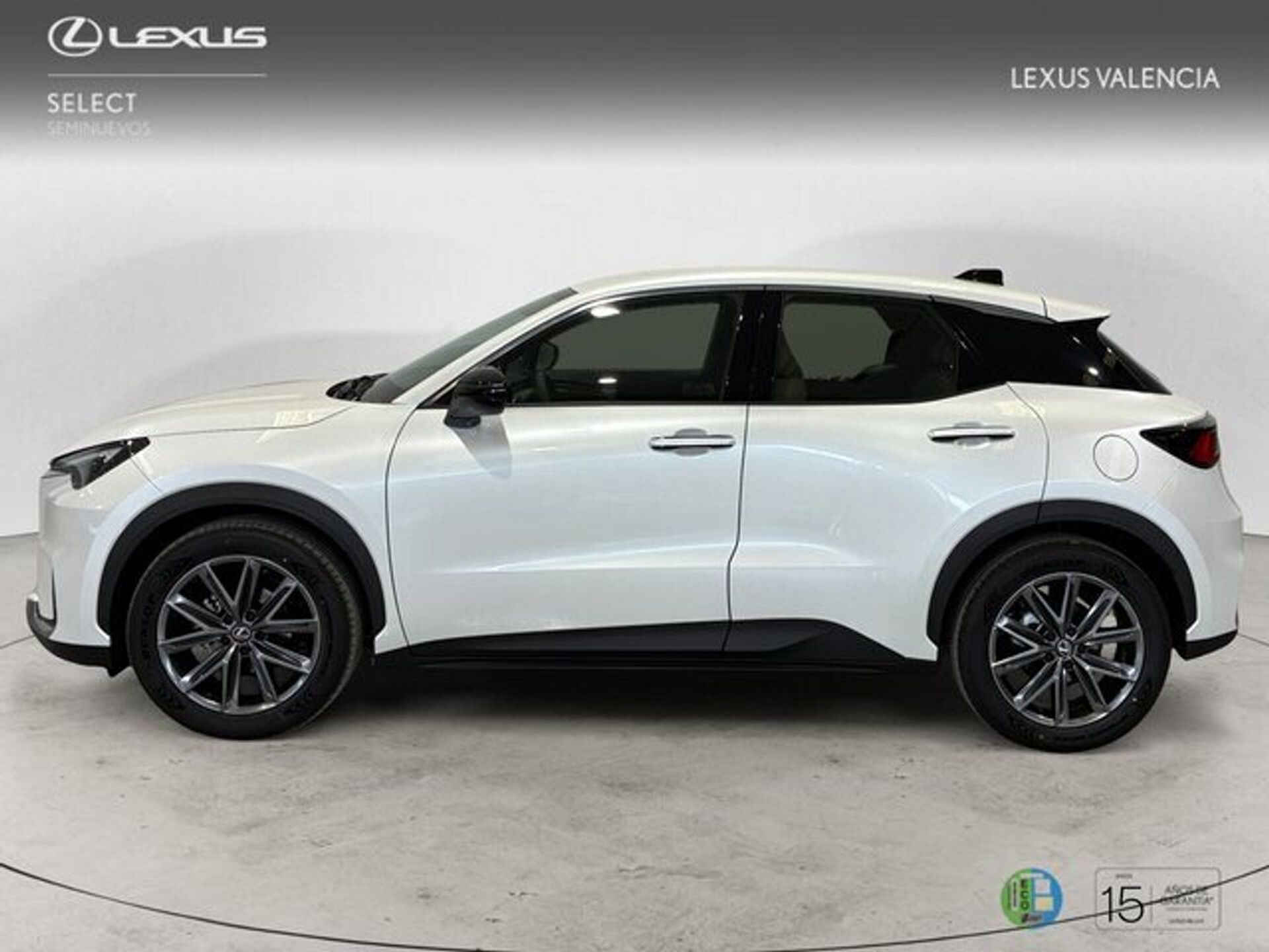 Imagen 3 de LEXUS LBX
