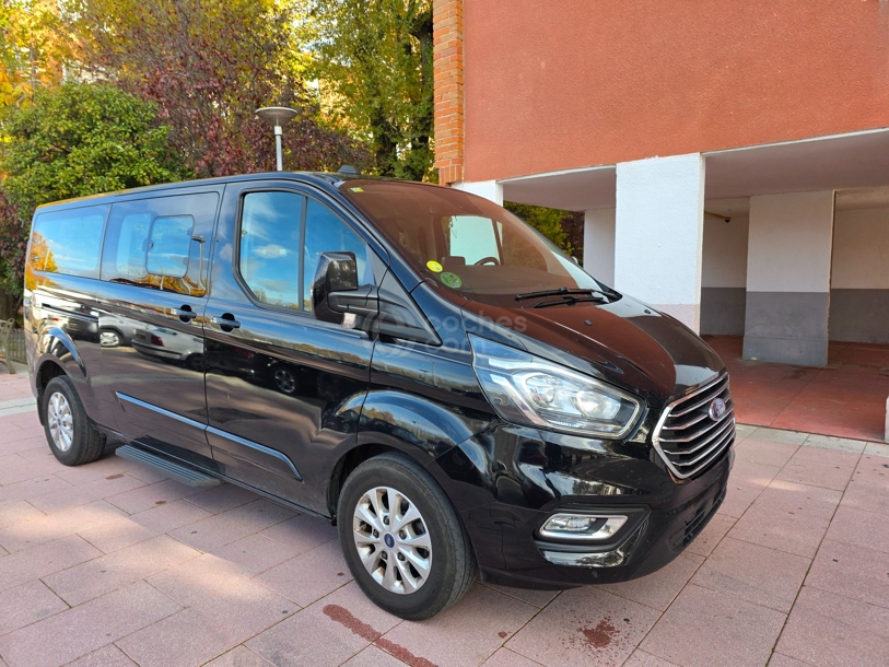 Foto del FORD Tourneo Custom Shuttle Grand 2.0 EcoBlue Trend Aut. 130