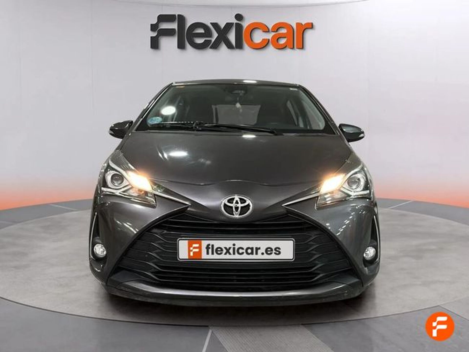 Imagen 2 de TOYOTA Yaris