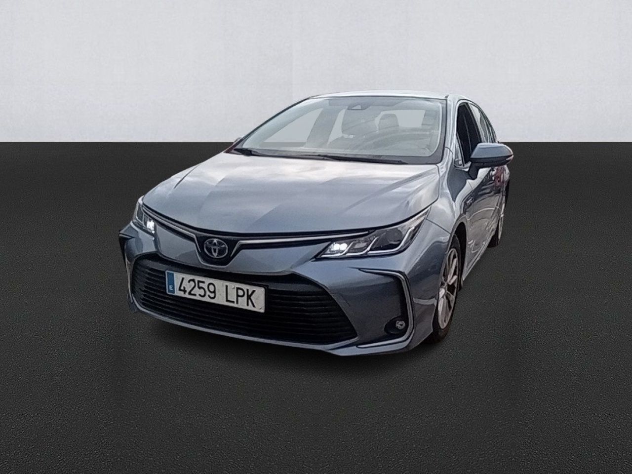 TOYOTA Corolla (1.8 125H Business Plus E-CVT 90 kW (122 CV)) en Madrid
