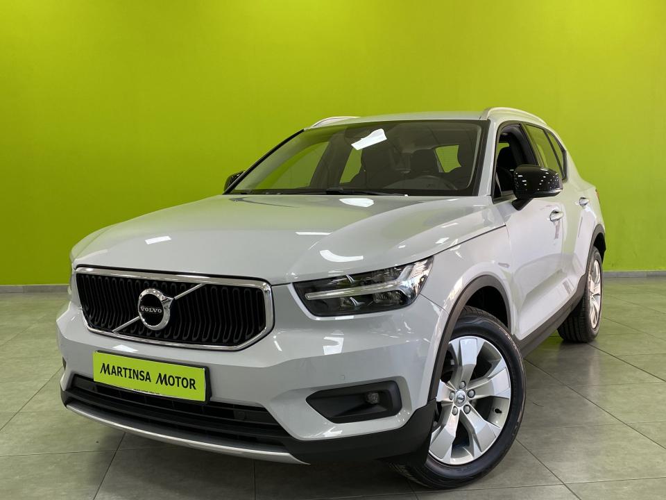 Foto del VOLVO XC40 T2 Momentum Pro Aut.