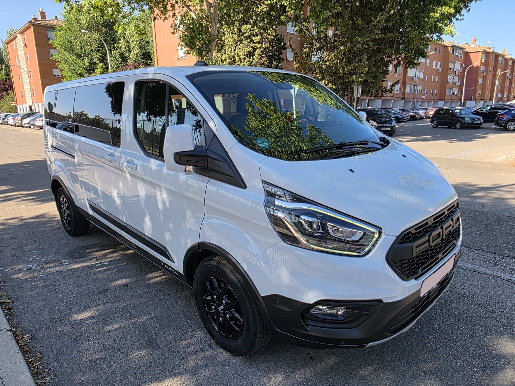 Foto del FORD Transit Custom FT 340 L2 Kombi Ambiente 130