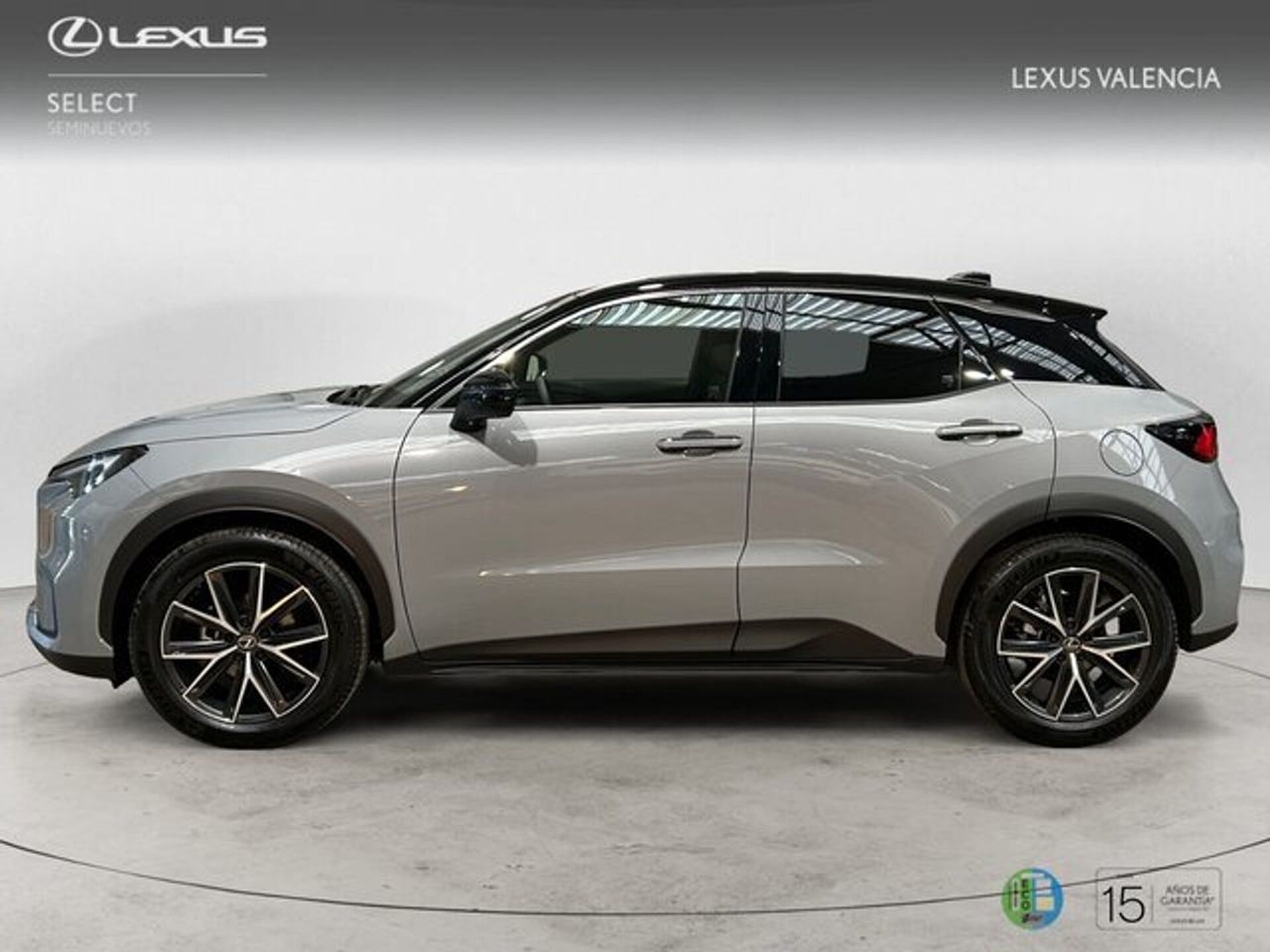 Imagen 3 de LEXUS LBX