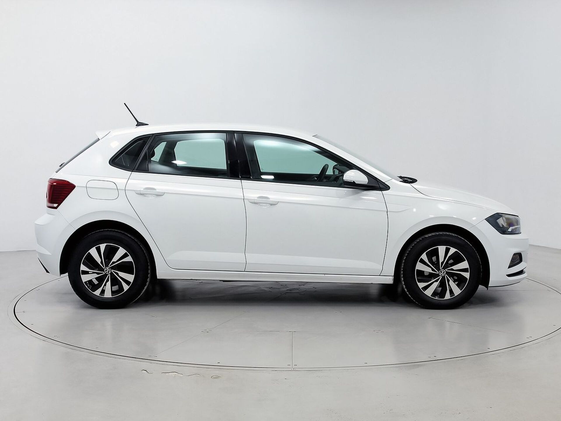 Imagen 3 de VOLKSWAGEN Polo