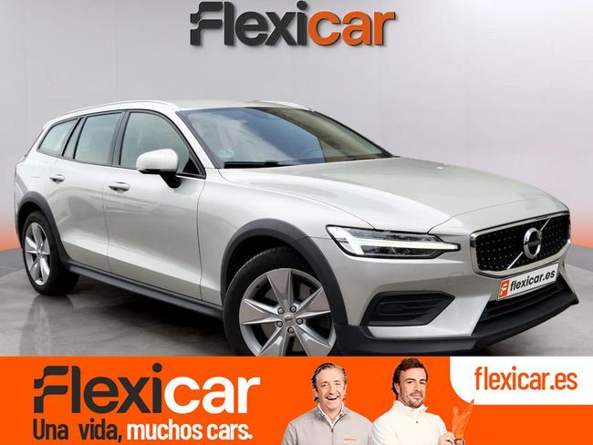 VOLVO V60 (2.0 D4 Momentum Auto) en Valladolid