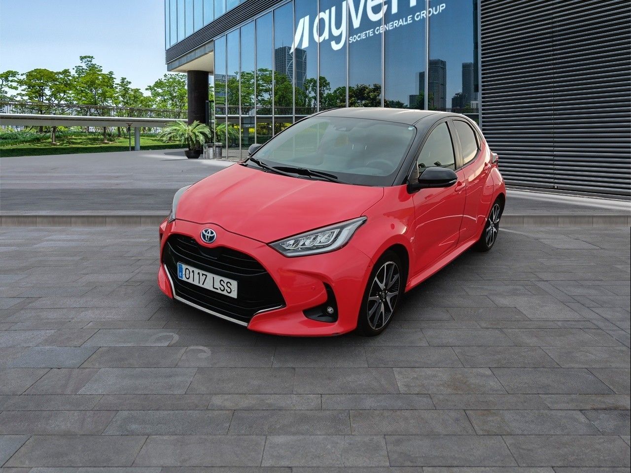 TOYOTA Yaris (1.5 120H Style P. Premier Edition 85 kW (116 CV)) en Madrid
