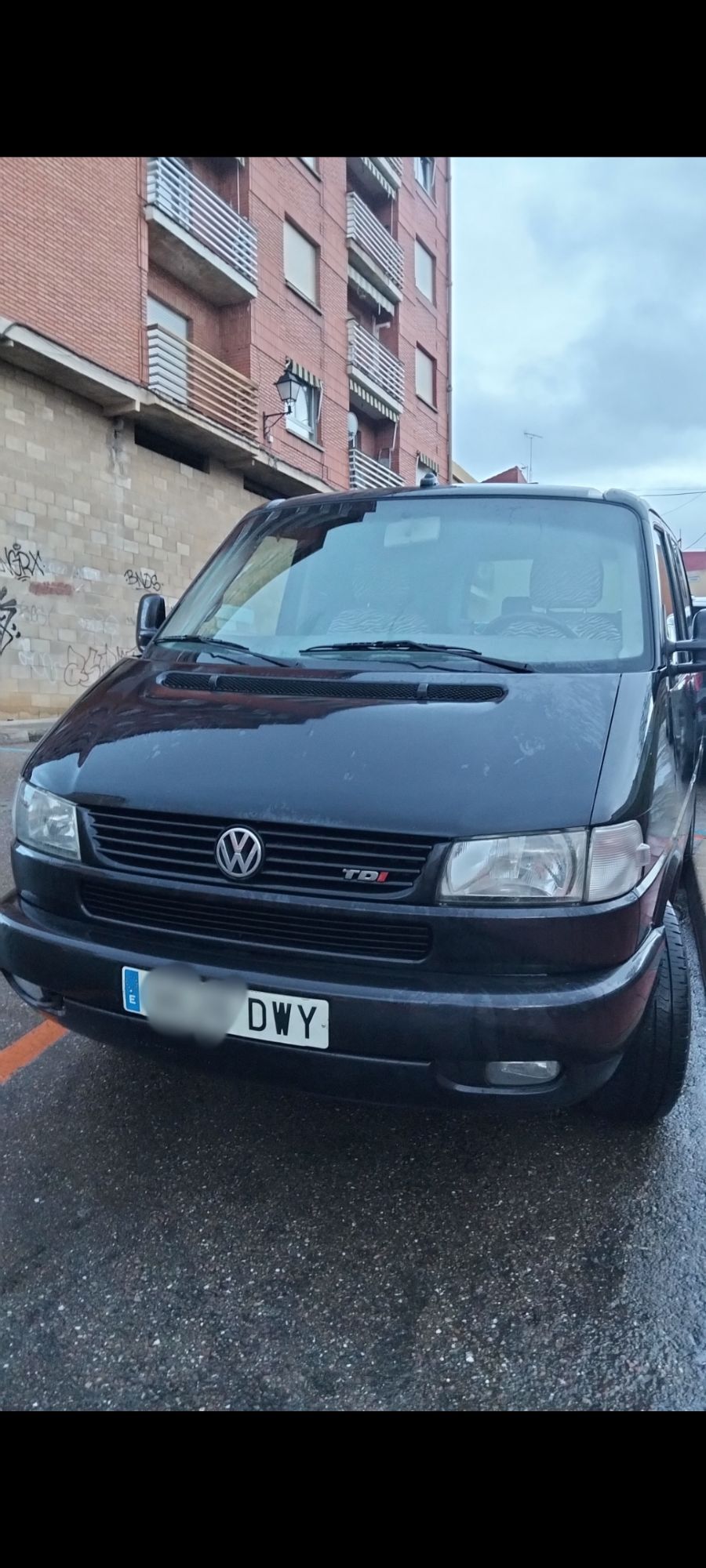 Foto del VOLKSWAGEN Multivan 2.5TDI 150
