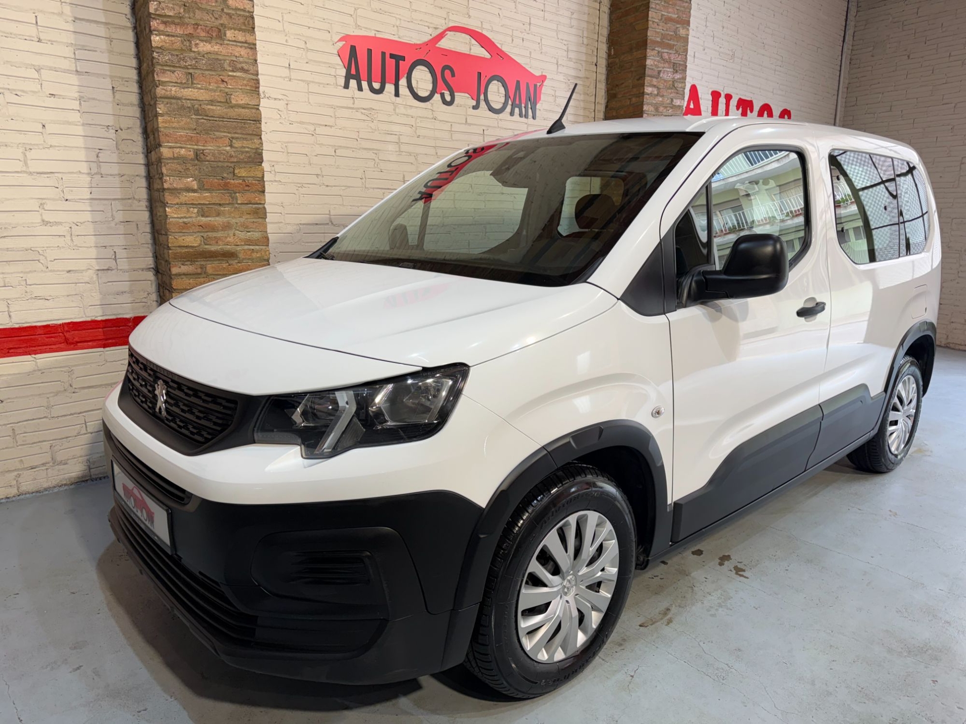 Imagen de PEUGEOT Rifter