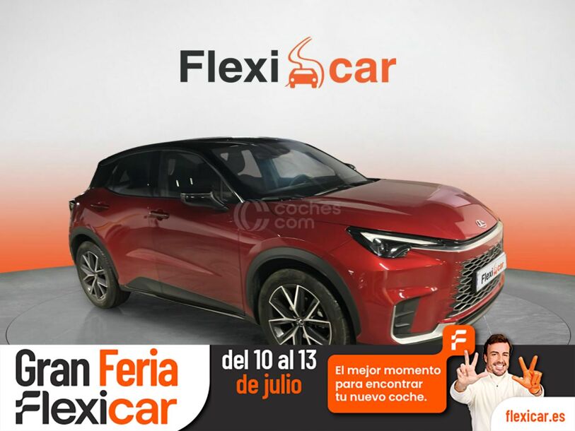 Foto del LEXUS LBX Emotion+