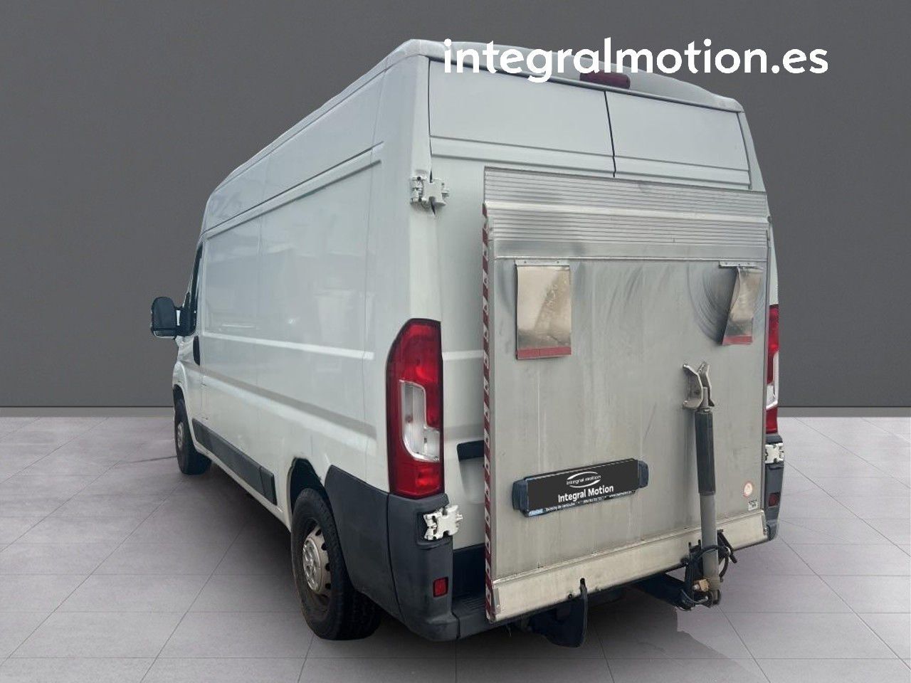 Foto del PEUGEOT Boxer Furgón 2.0BlueHDI 335 L2H2 Pack 130