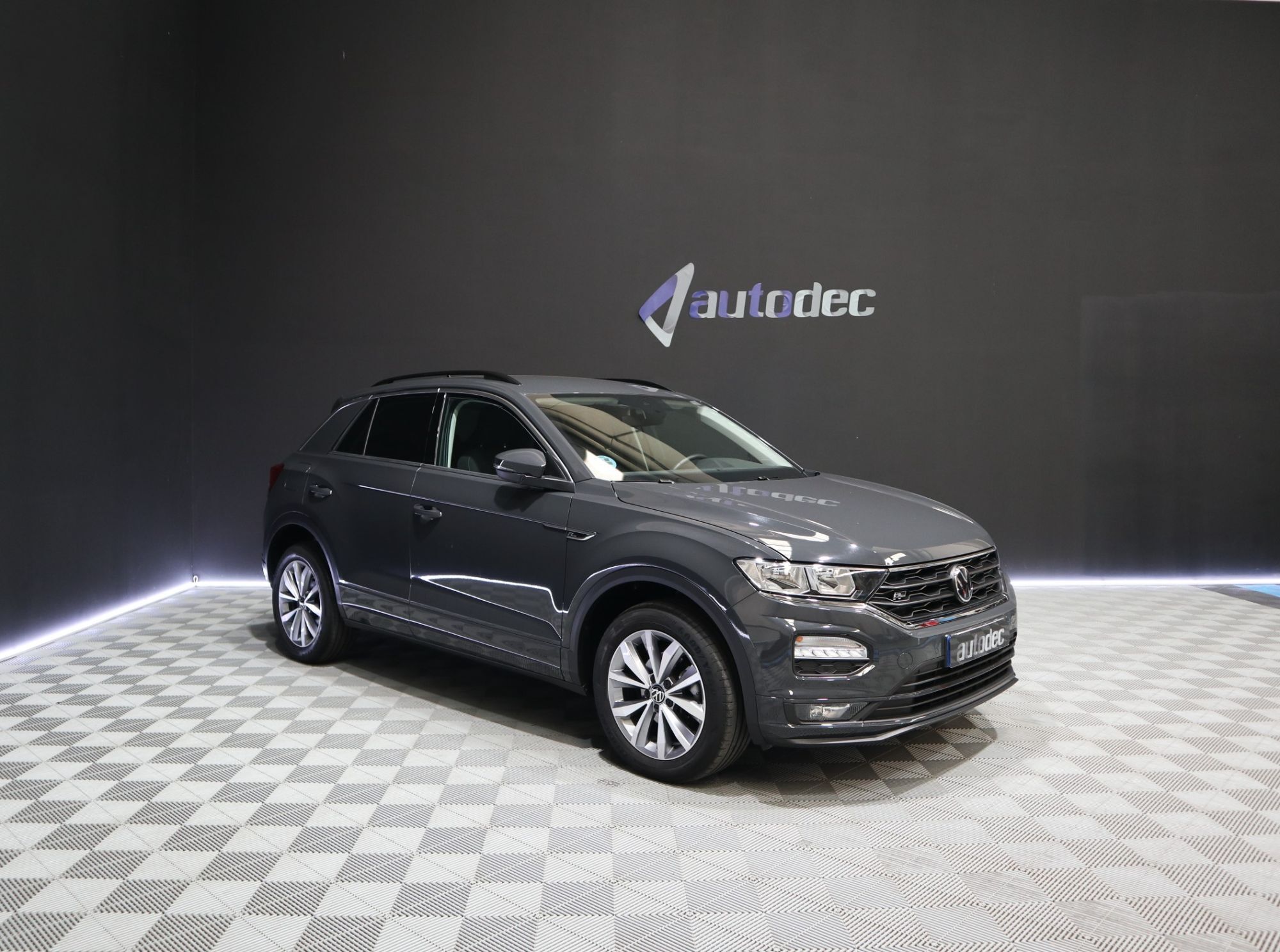 VOLKSWAGEN T-Roc (1.5 TSI Advance R-Line) en Valencia