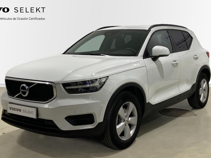 Foto del VOLVO XC40 T2 Momentum Core