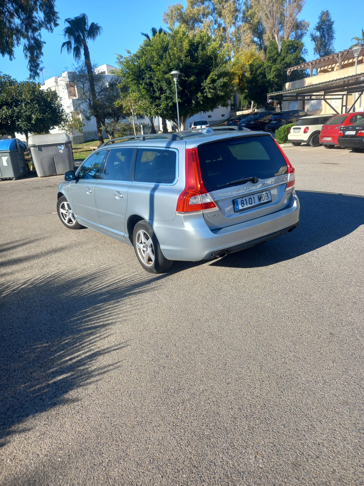 Foto del VOLVO V70 D4 Momentum 181