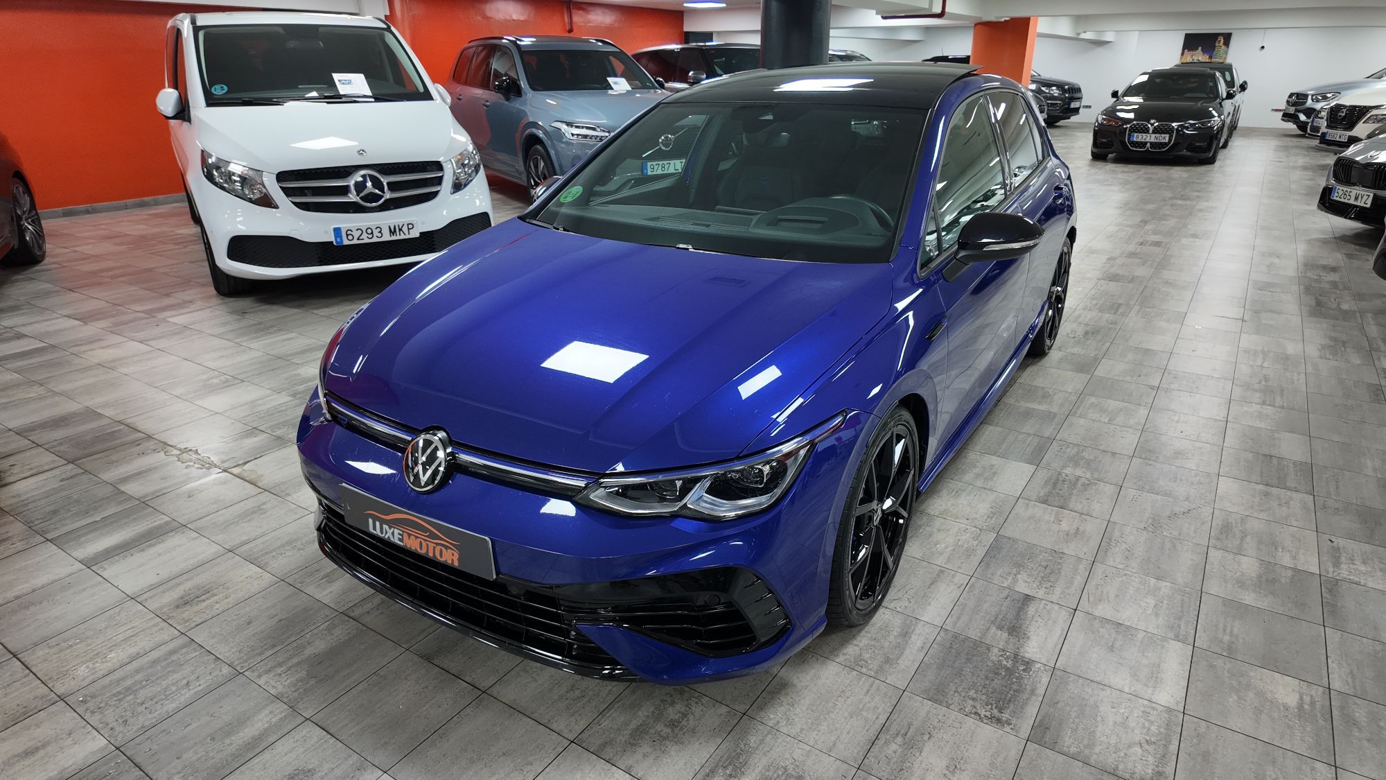VOLKSWAGEN Golf (2.0 TSI R 20 Aniversario DSG 245kW) en Madrid
