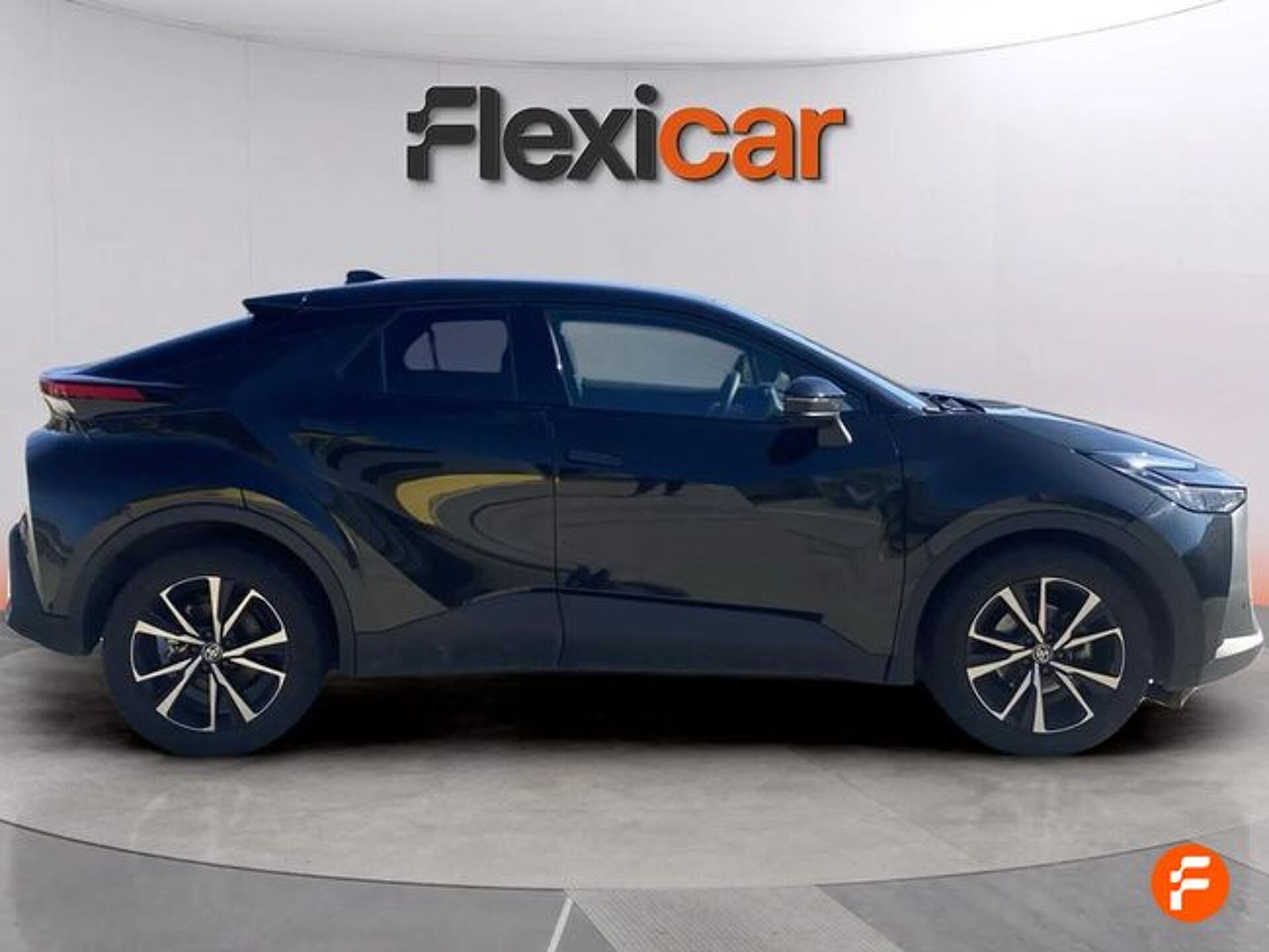 Imagen 2 de TOYOTA C-HR