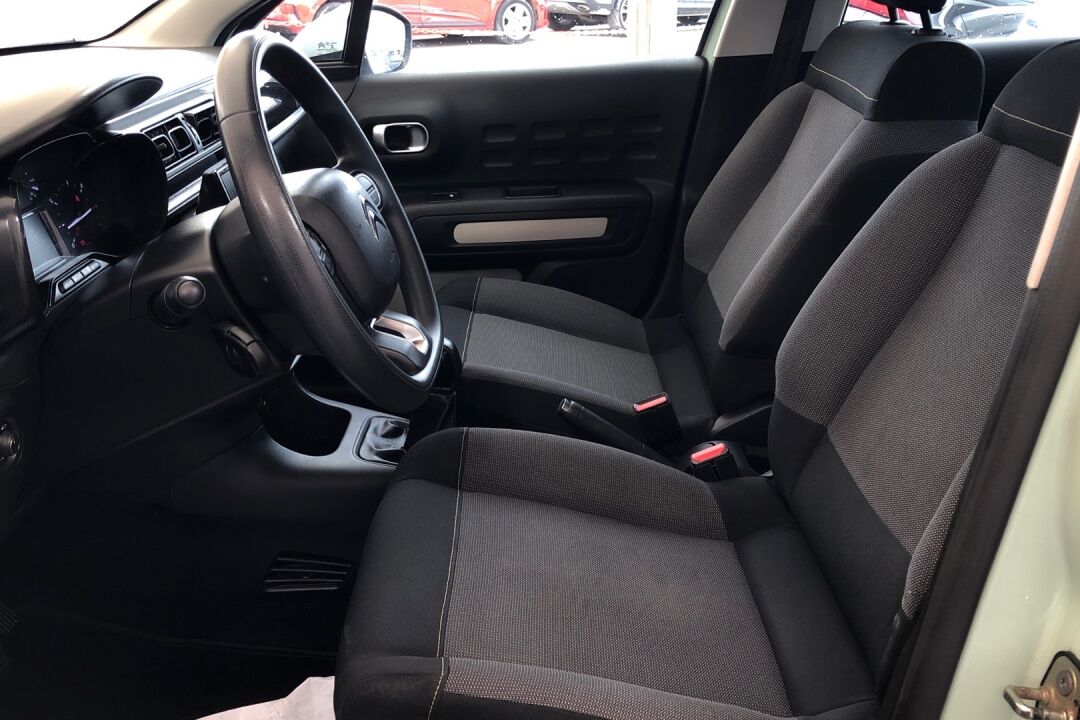 Foto del CITROEN C3 1.2 PureTech Tonic 82