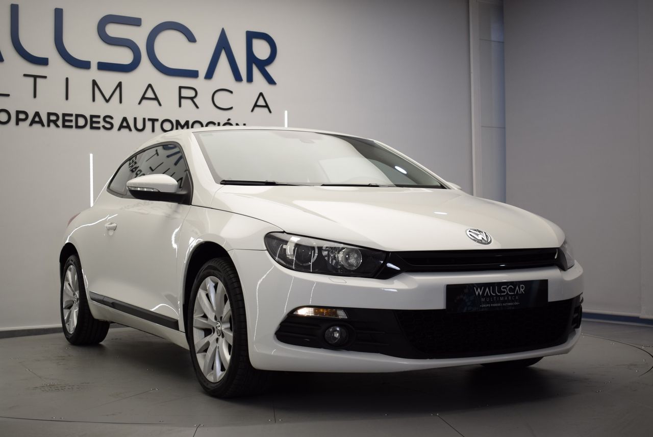 VOLKSWAGEN Scirocco (1.4 TSI 160cv DSG) en Alicante