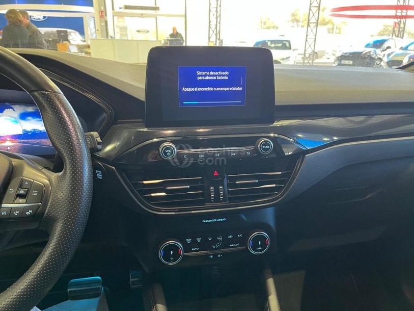 Foto del FORD Kuga 2.5 Duratec PHEV ST-Line X 4x2