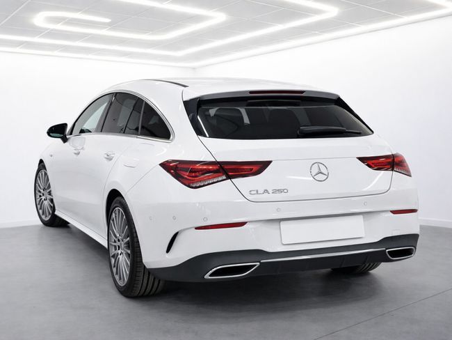 Foto del MERCEDES Clase CLA CLA Shooting Brake 250e 8G-DCT