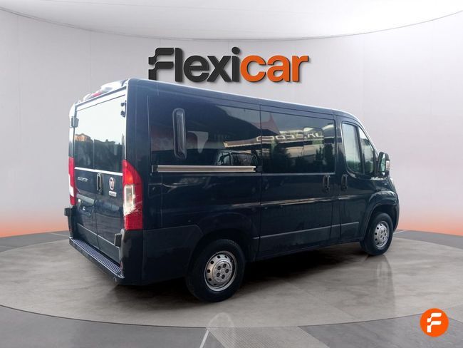 Foto del FIAT Ducato Combi 30 2.3Mjt Corto 110kW