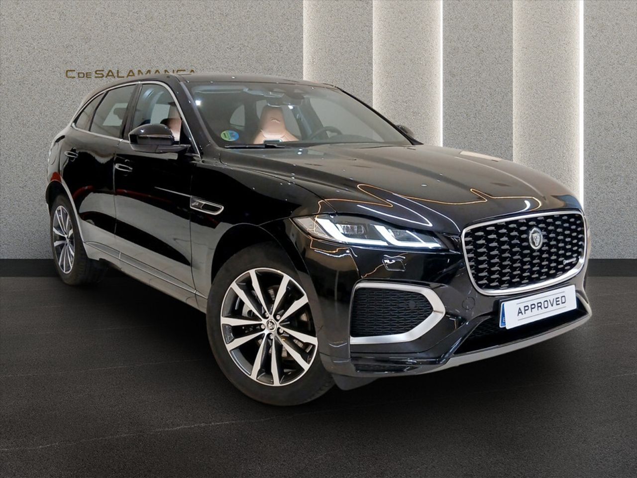 Foto del JAGUAR F-Pace 2.0D l4 MHEV R-Dynamic S Aut. AWD 204