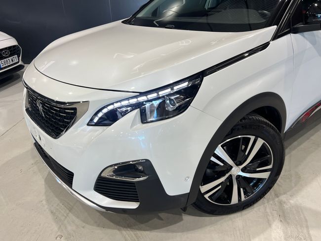 Foto del PEUGEOT 3008 1.2 S&S PureTech Allure 130