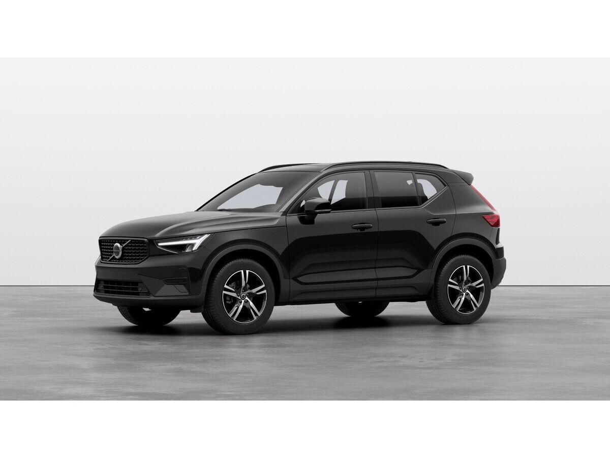 VOLVO XC40 (B3 G Plus Dark Auto 120 kW (163 CV)) en Madrid