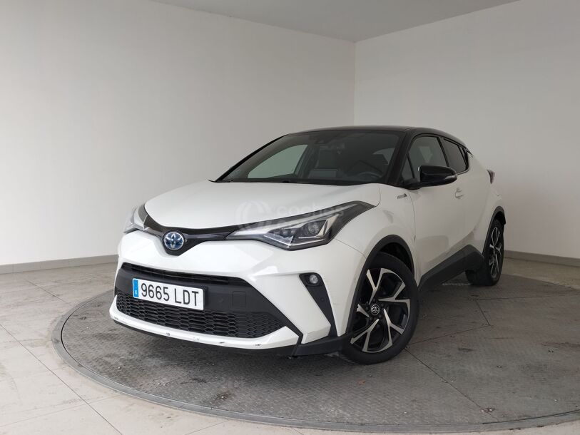 Foto del TOYOTA C-HR 180H Advance