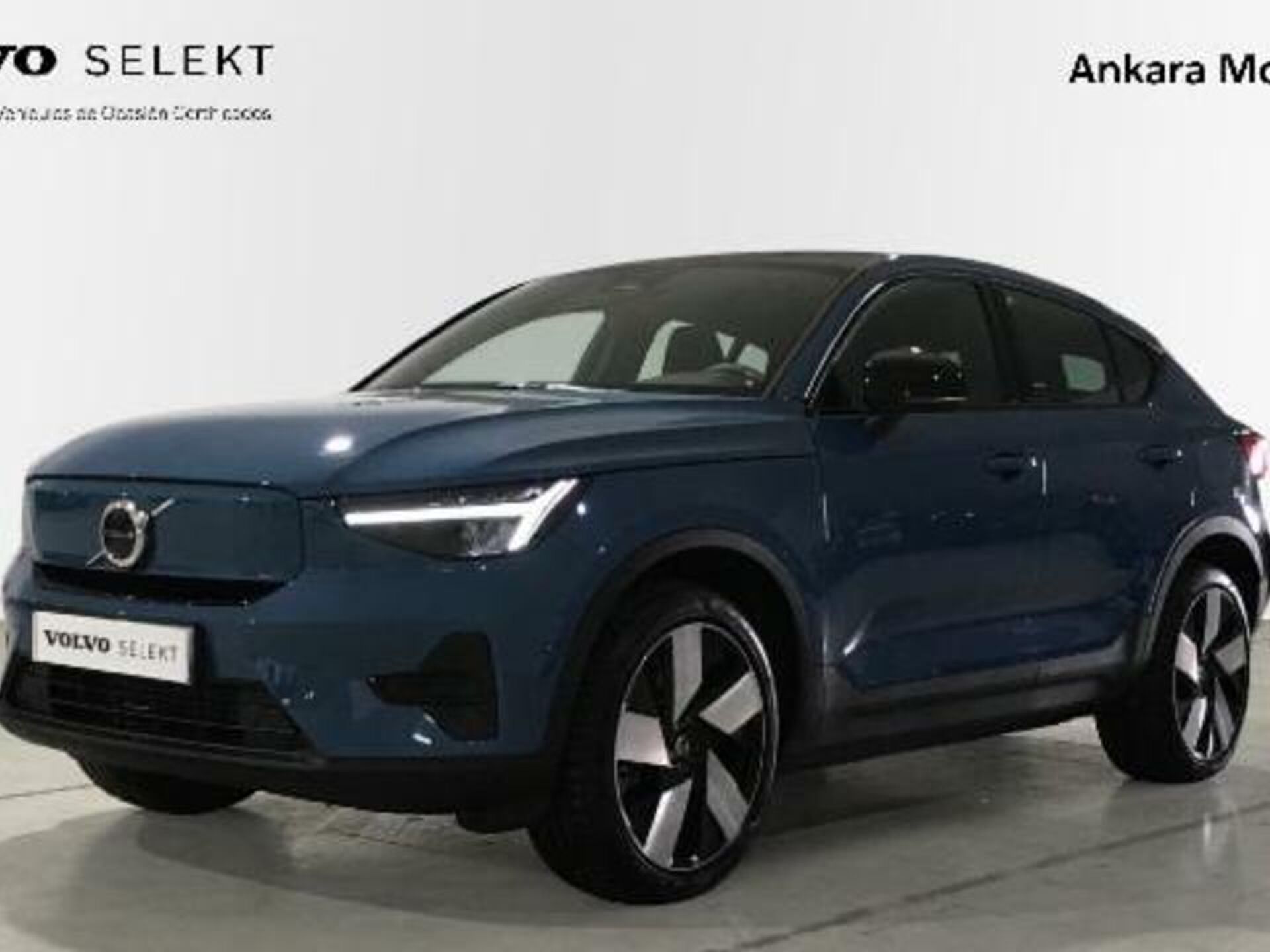 Imagen de VOLVO C40