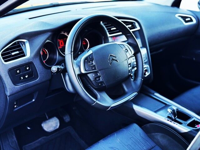 Foto del CITROEN C4 1.6e-HDi Collection CMP 110