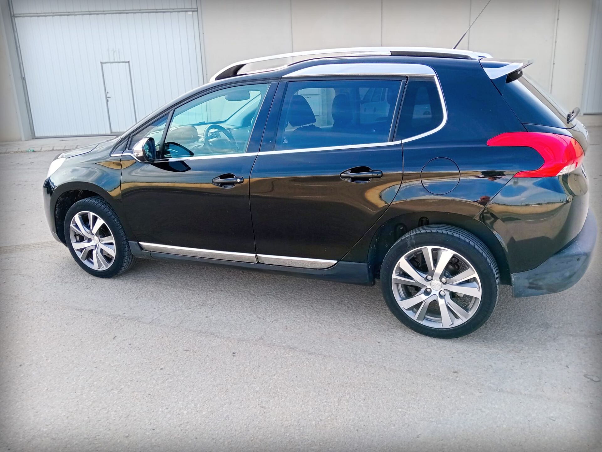 Imagen 3 de PEUGEOT 2008