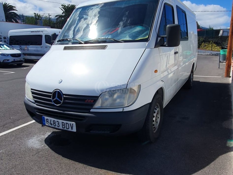Foto del MERCEDES Sprinter Furgón 213CDI 3000mm-2800kg