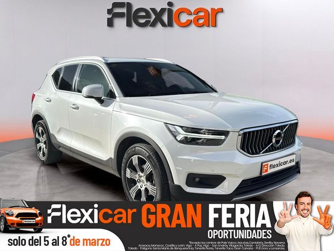 Foto del VOLVO XC40 D3 Momentum AWD Aut.