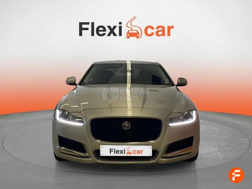 Foto del JAGUAR XF 2.0i4D Portfolio Aut. 180