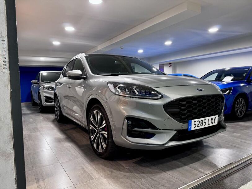 Foto del FORD Kuga 2.5 Duratec PHEV ST-Line X 4x2