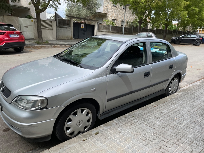 Foto del OPEL Astra 1.6 8v Club 5p.