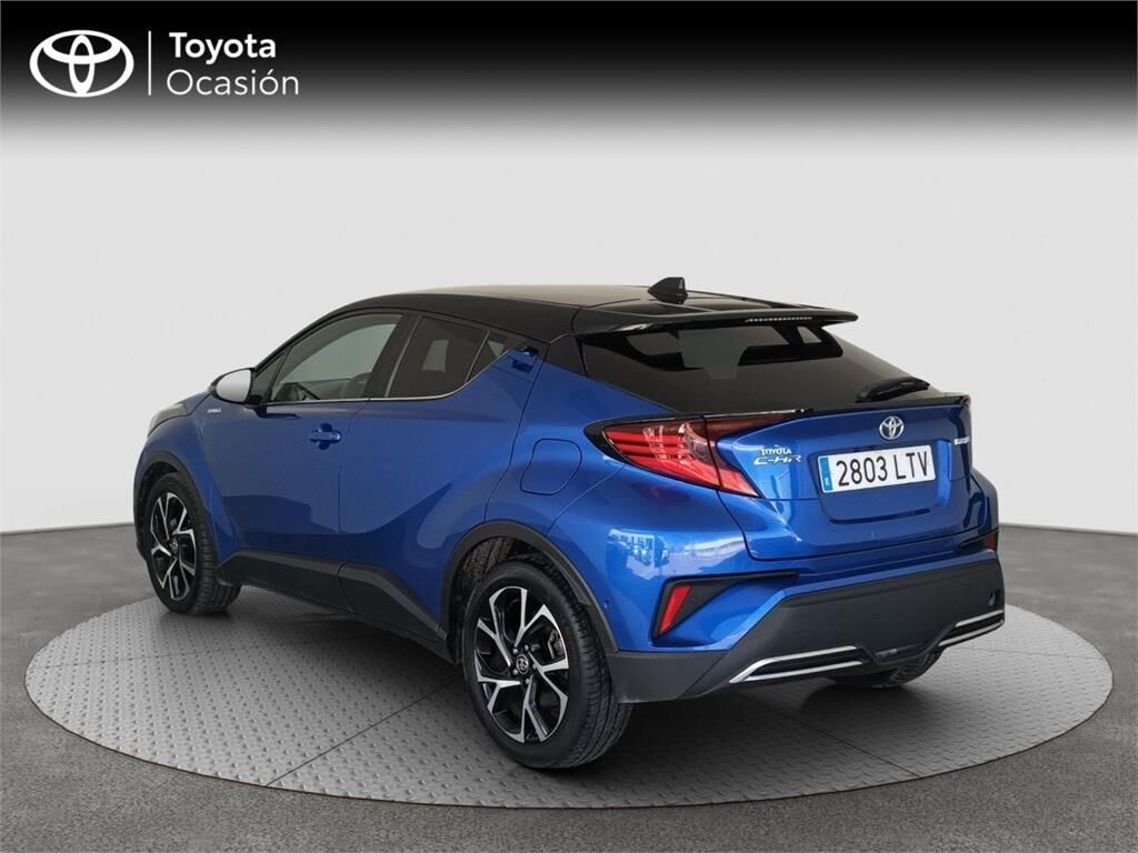 Foto del TOYOTA C-HR 180H Advance