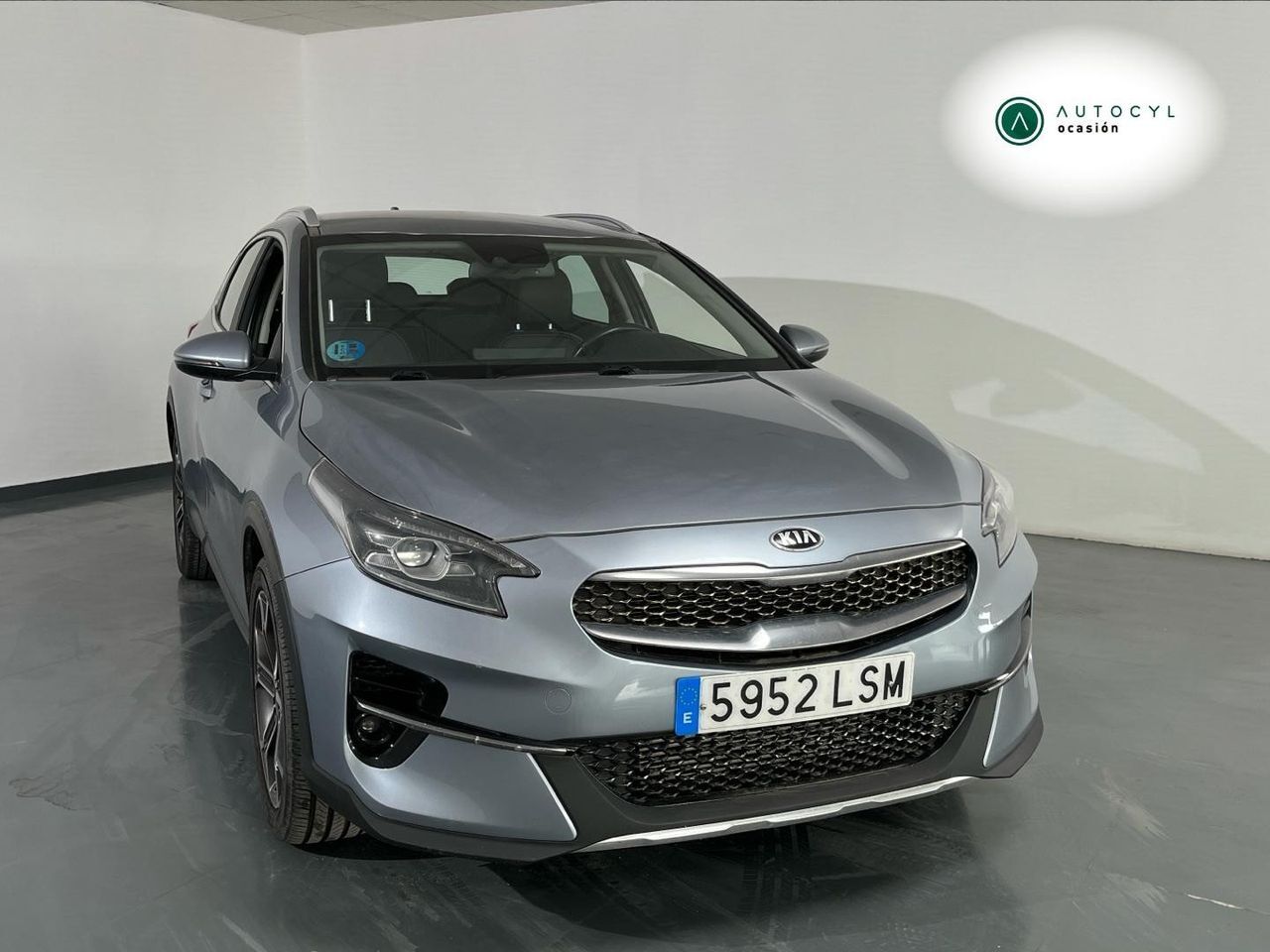 KIA XCeed (1.6 MHEV iMT Tech 100kW (136CV)) en Valladolid