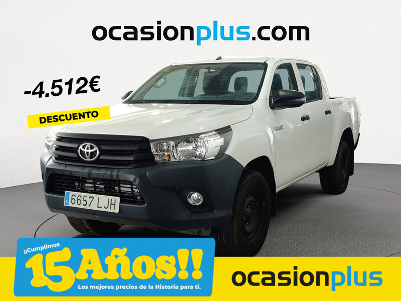 TOYOTA Hilux (2.4 D-4D Doble Cabina GX 110 kW (150 CV)) en Madrid
