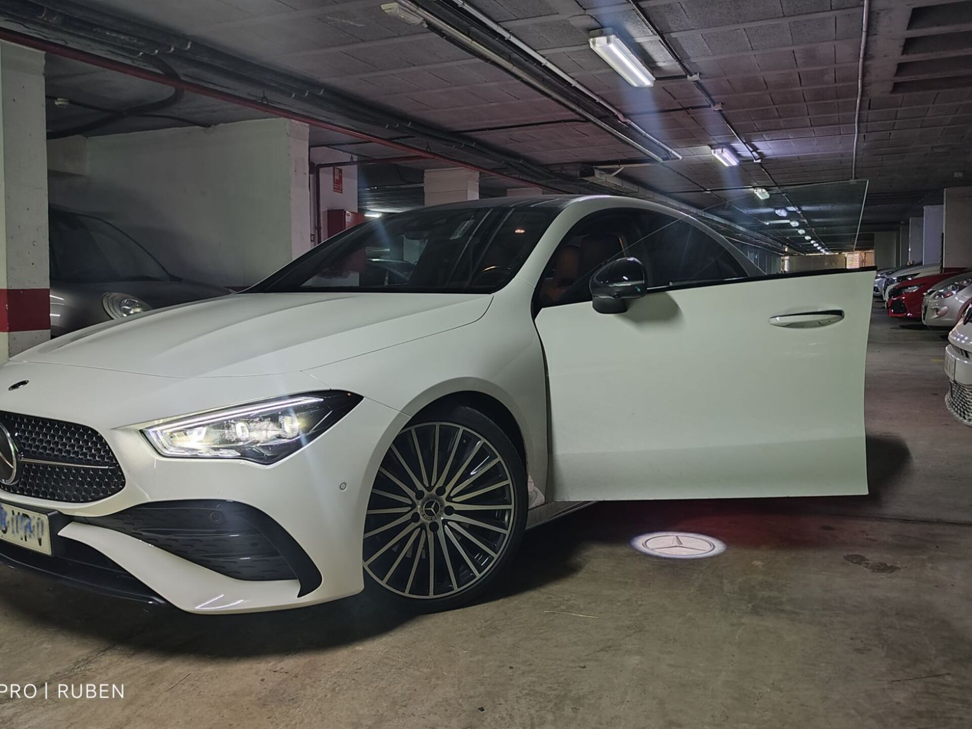 Imagen 2 de MERCEDES Clase CLA