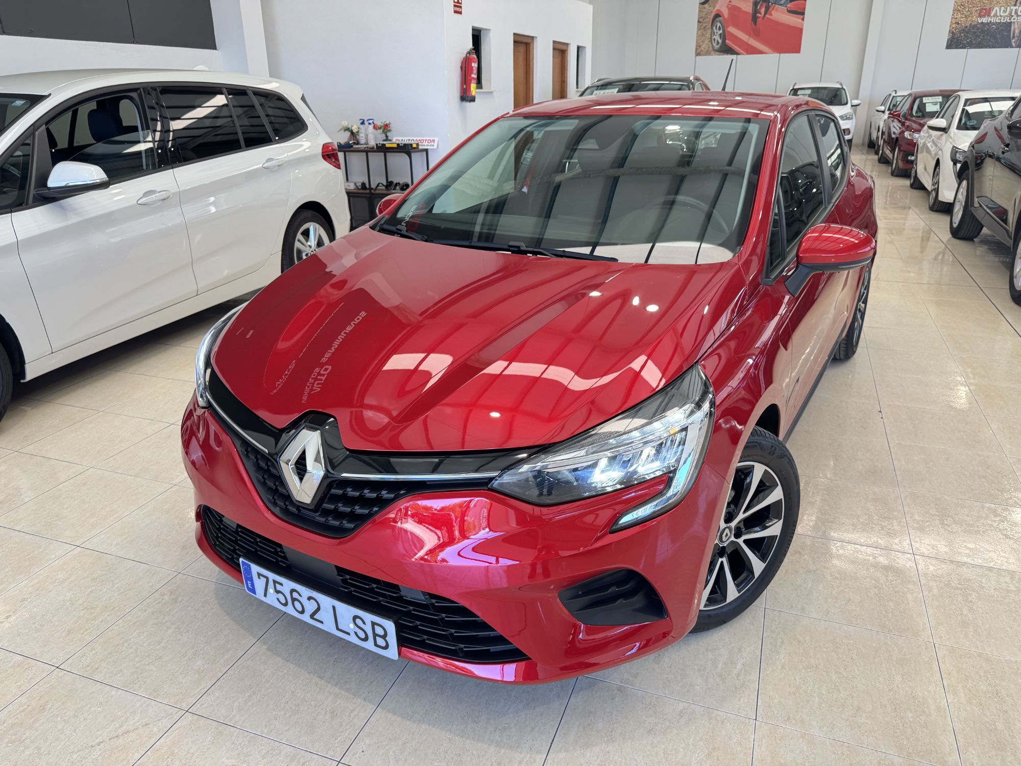 RENAULT Clio (TCe Intens 67kW) en Málaga