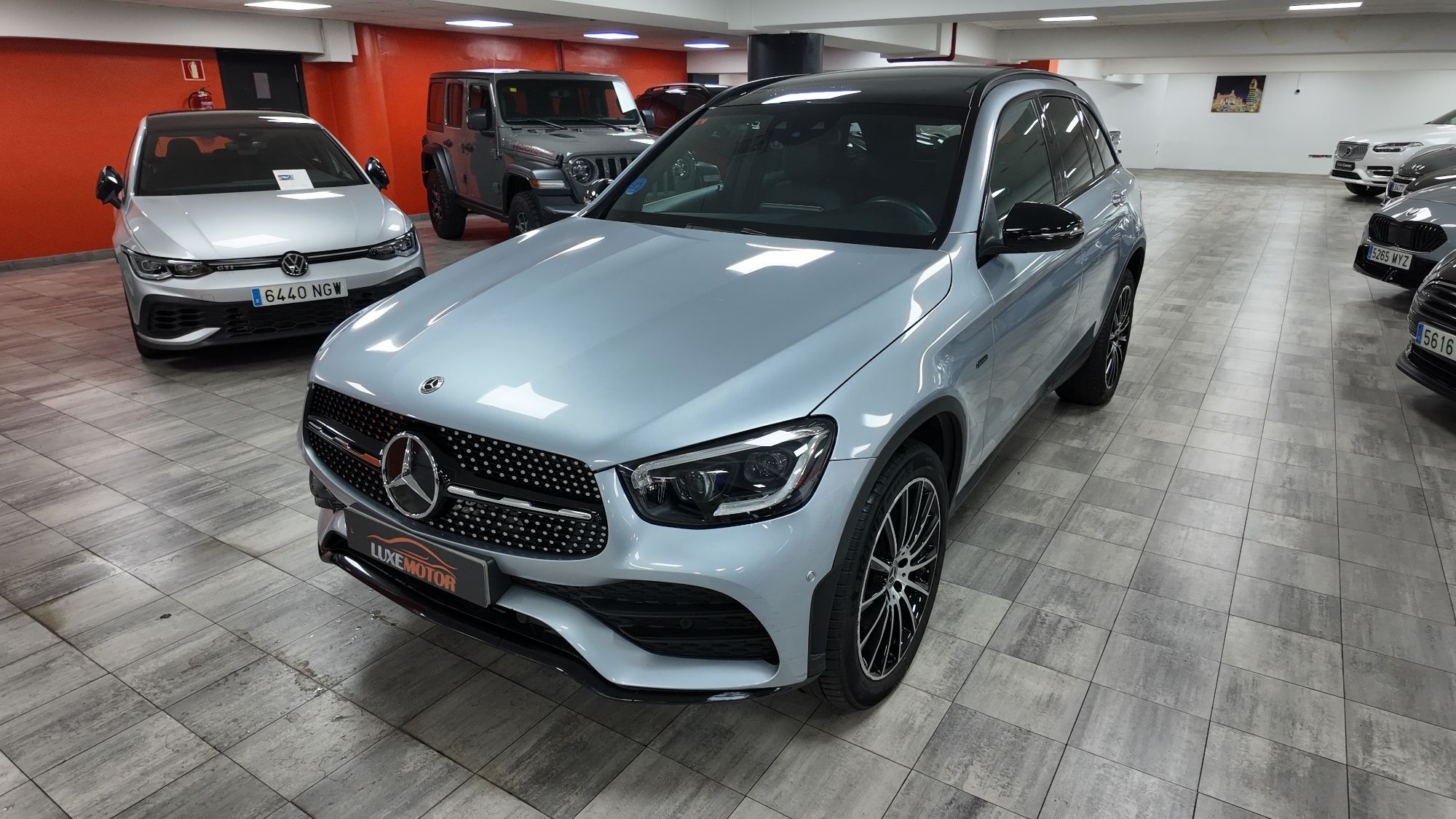 MERCEDES Clase GLC (GLC 300de 4Matic 9G-Tronic) en Madrid