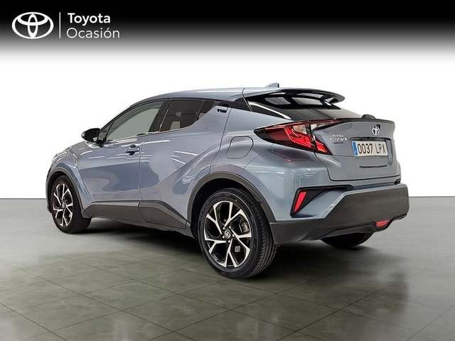 Foto del TOYOTA C-HR 125H Advance
