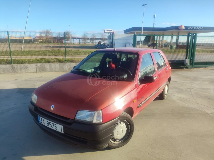 Foto del RENAULT Clio 1.2 RL