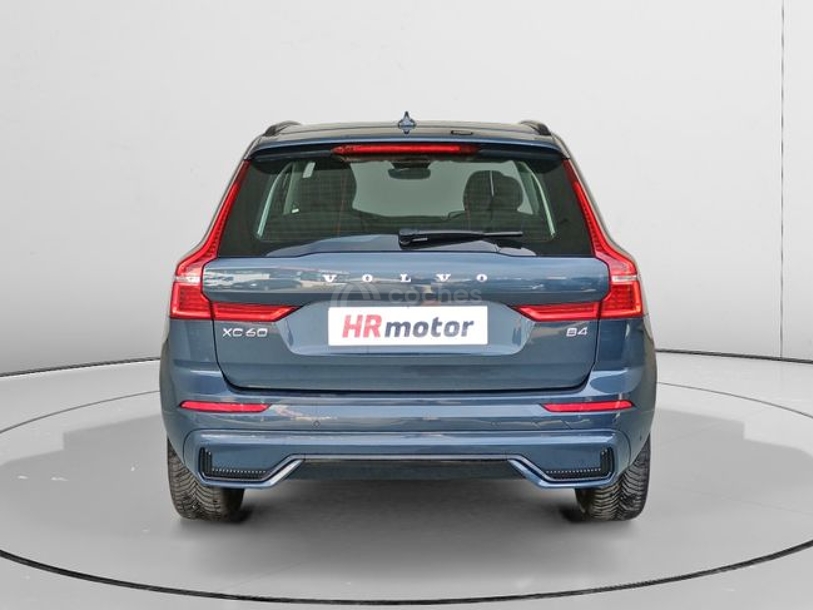 Foto del VOLVO XC60 B4 R-Design FWD Aut.