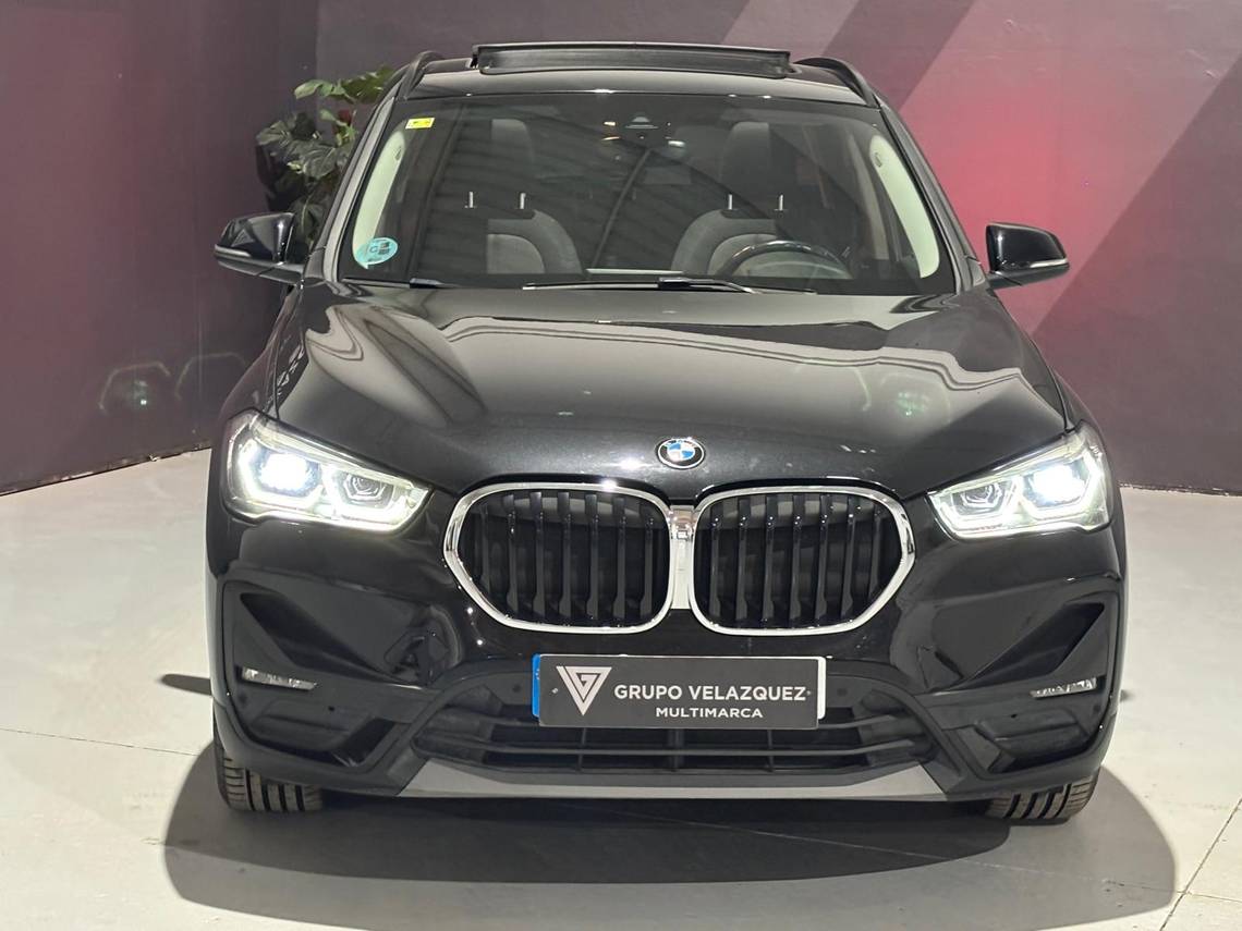 Foto del BMW X1 sDrive 18dA Corporate